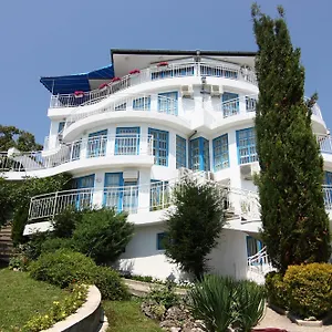 Apartament White Dove
