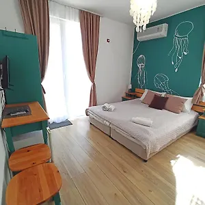 Guest house Sunflowers Pomorie